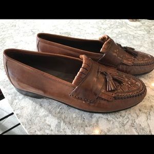 Men’s dress tassel shoes